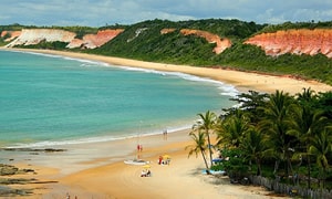 Praias de Arraial D'Ajuda em Porto Seguro: Fotos incríveis!